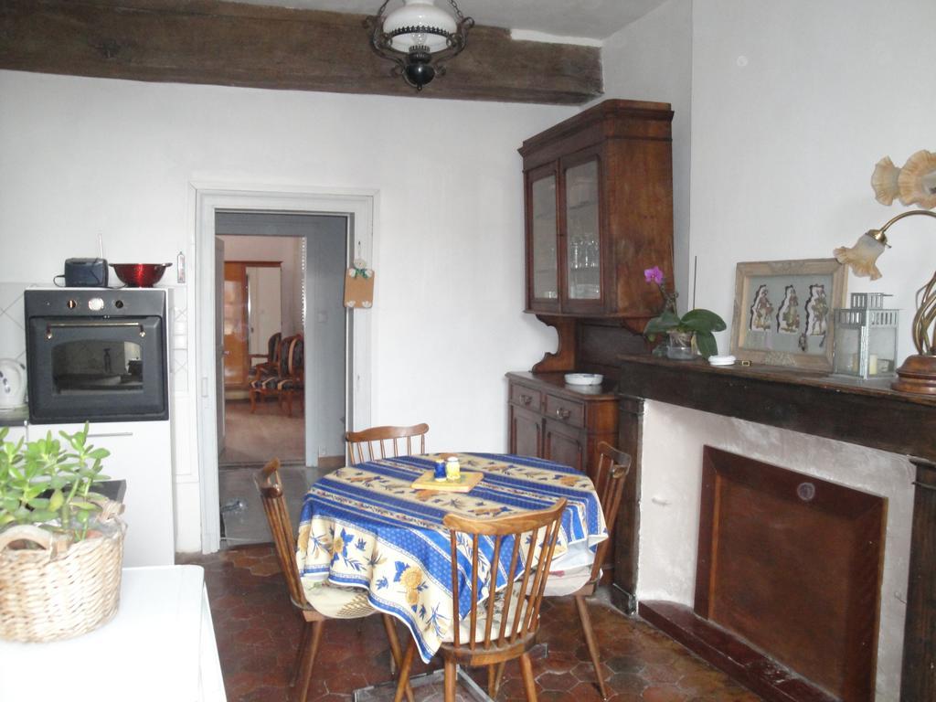 Fère-en-Tardenois Appartement Des Vieilles Halles מראה חיצוני תמונה